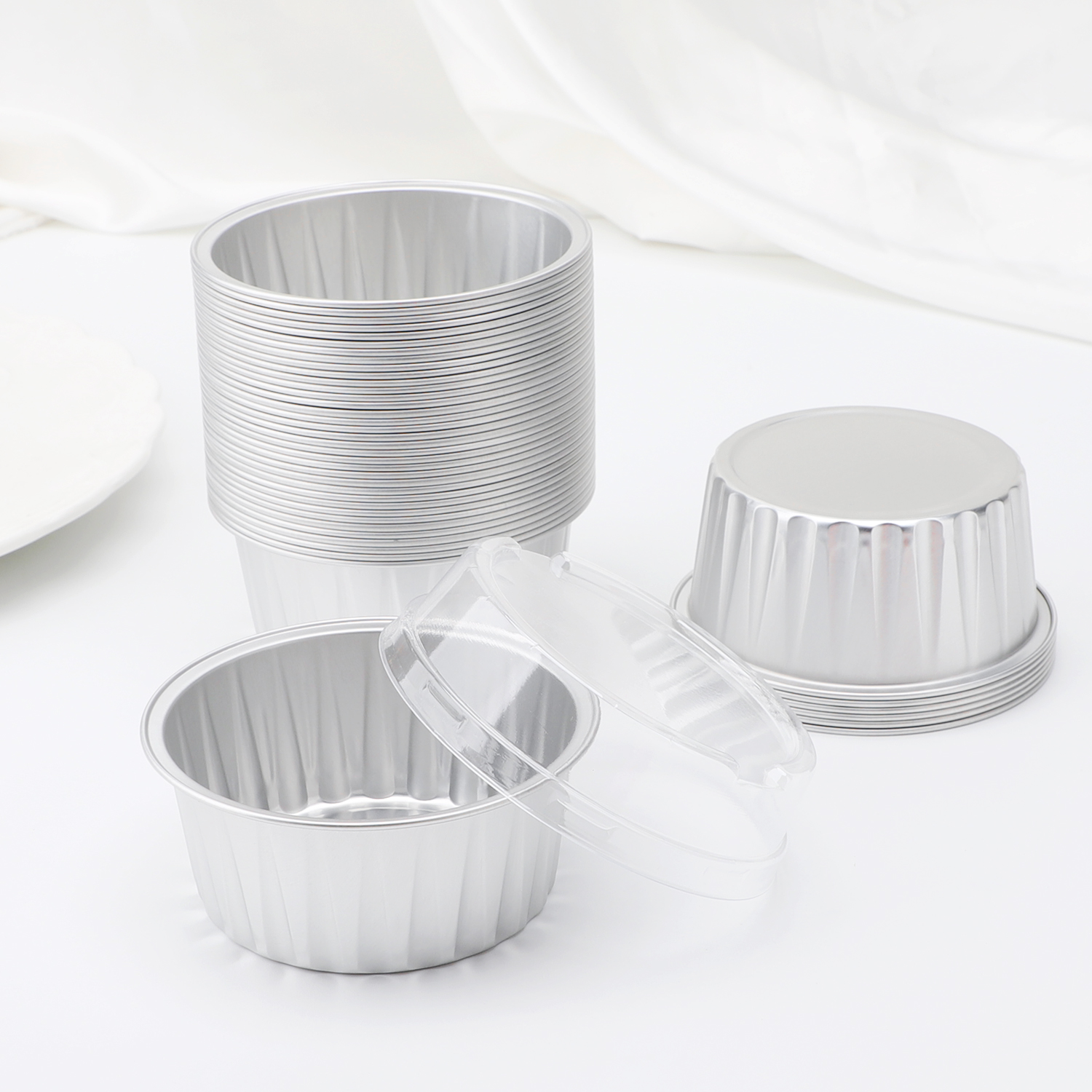 Silver Tulip Cupcake Liners, Foil Muffin Baking Cups (3.35 x 3.5